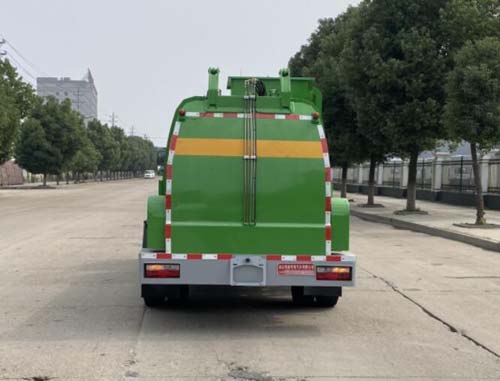 專威牌HTW5125TCAE6YQ型餐廚垃圾車